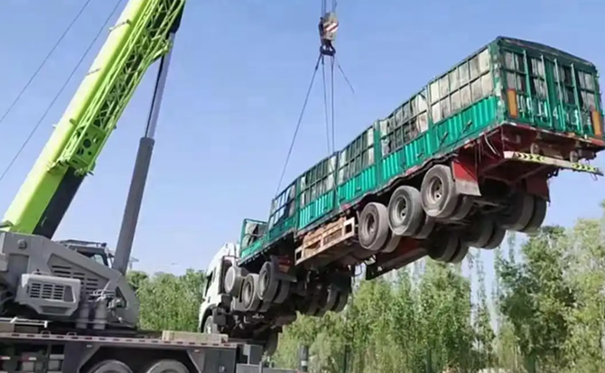 泰兴道路脱困救援案例